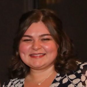 Meet your Posher, Olivia